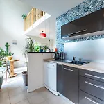 Apartament Calme Et Verdure: Vue Montagne - Terrasse - Wifi *