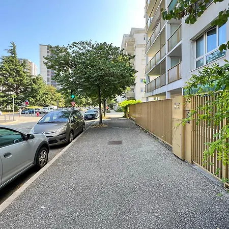 Calme Et Verdure: Vue Montagne - Terrasse - Wifi Apartament